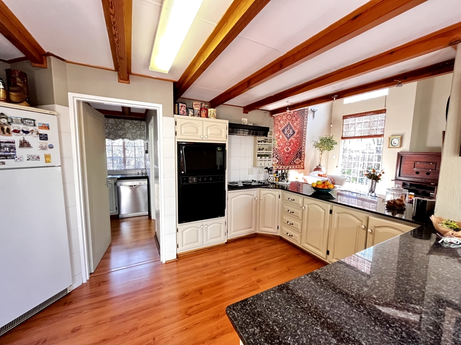 4 Bedroom Property for Sale in Van Der Hoff Park North West